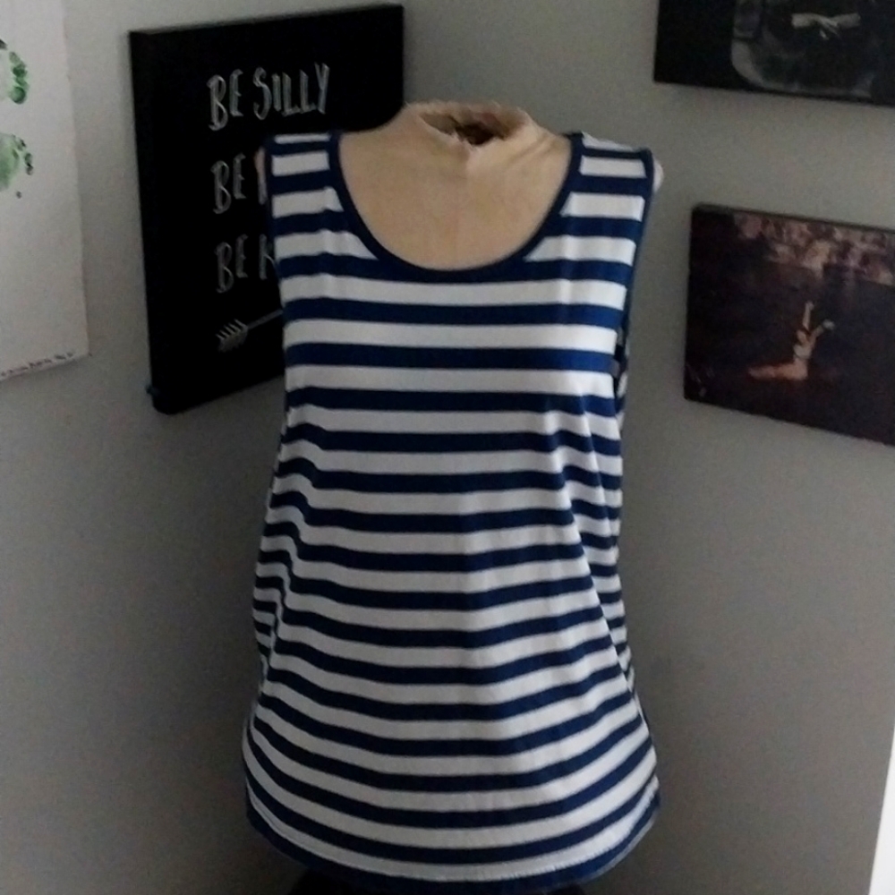Amazon essentials tank top